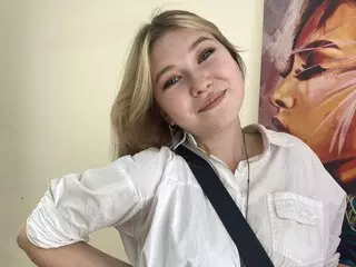 MaydaMo show private livejasmin